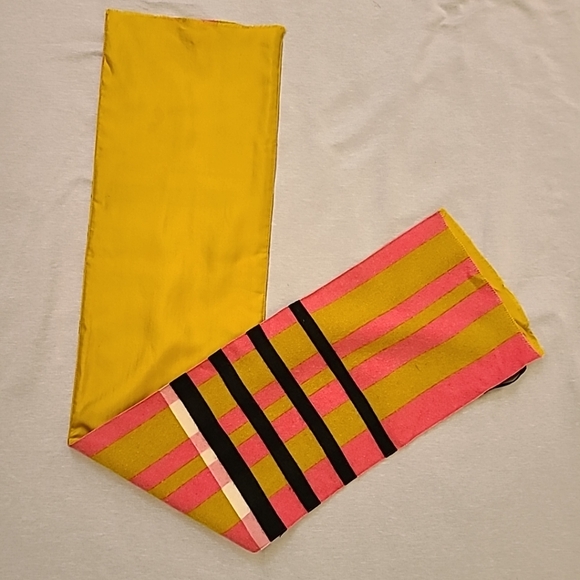 Vintage Burberry's Prorsum Equestrian Double Sided Scarf  39 long 8 wide - Picture 1 of 9